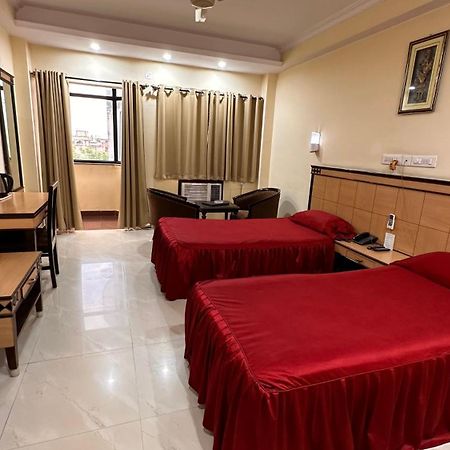 Hotel Sriyash Regency Bhāgalpur Exteriör bild