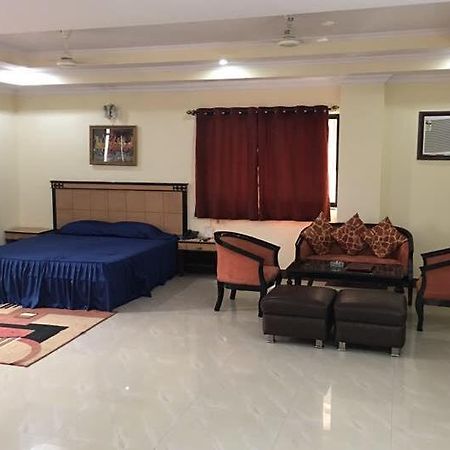Hotel Sriyash Regency Bhāgalpur Exteriör bild