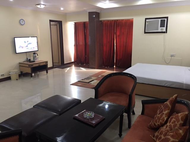 Hotel Sriyash Regency Bhāgalpur Exteriör bild