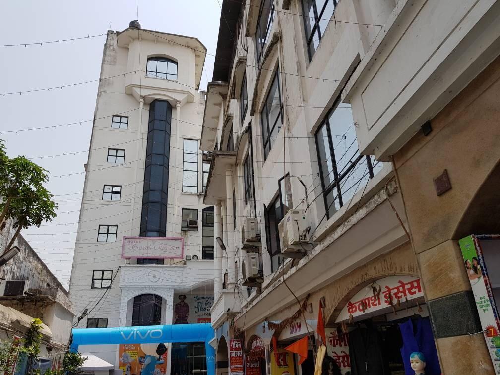 Hotel Sriyash Regency Bhāgalpur Exteriör bild